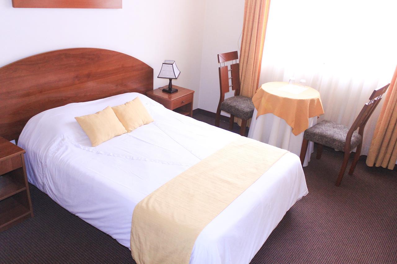 Hotel Anthony'S Lima Extérieur photo
